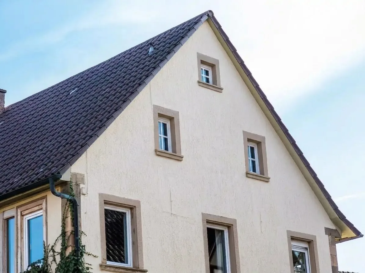 Démoussage de façade à Seine-et-Marne
